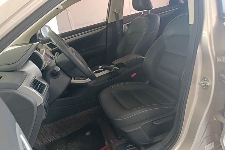 GEELY Emgrand GL 2017 car image #15