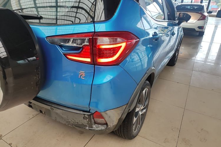BYD Yuan 2016 #8 BYD Yuan 2016 car image #8