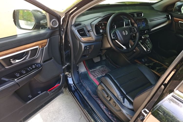 Honda CR-V 2019 car image #12