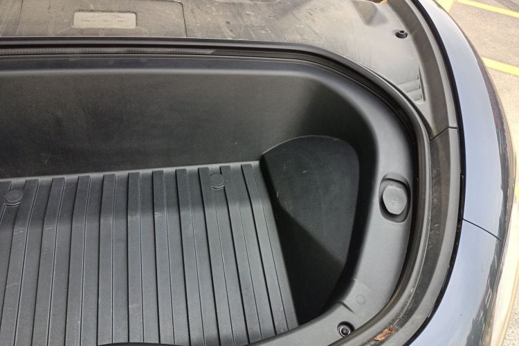 MI SU7 2024 изображение автомобиля #29