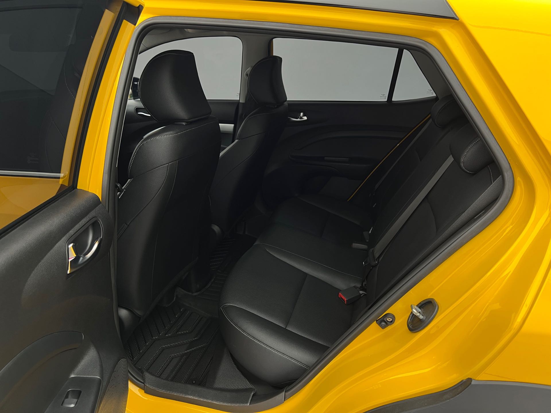 Kia KX1 2023 immagine di auto #12
