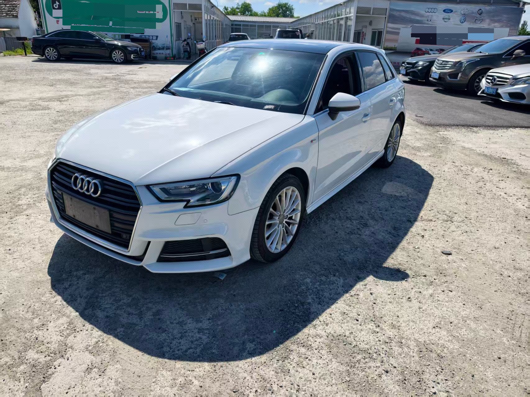 2017 2017 car image