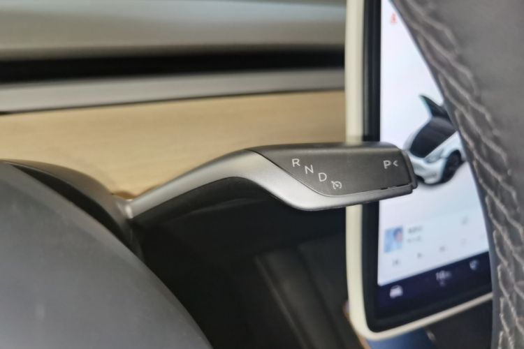 Tesla Model Y 2021 #14 Tesla Model Y 2021 immagine di auto #14