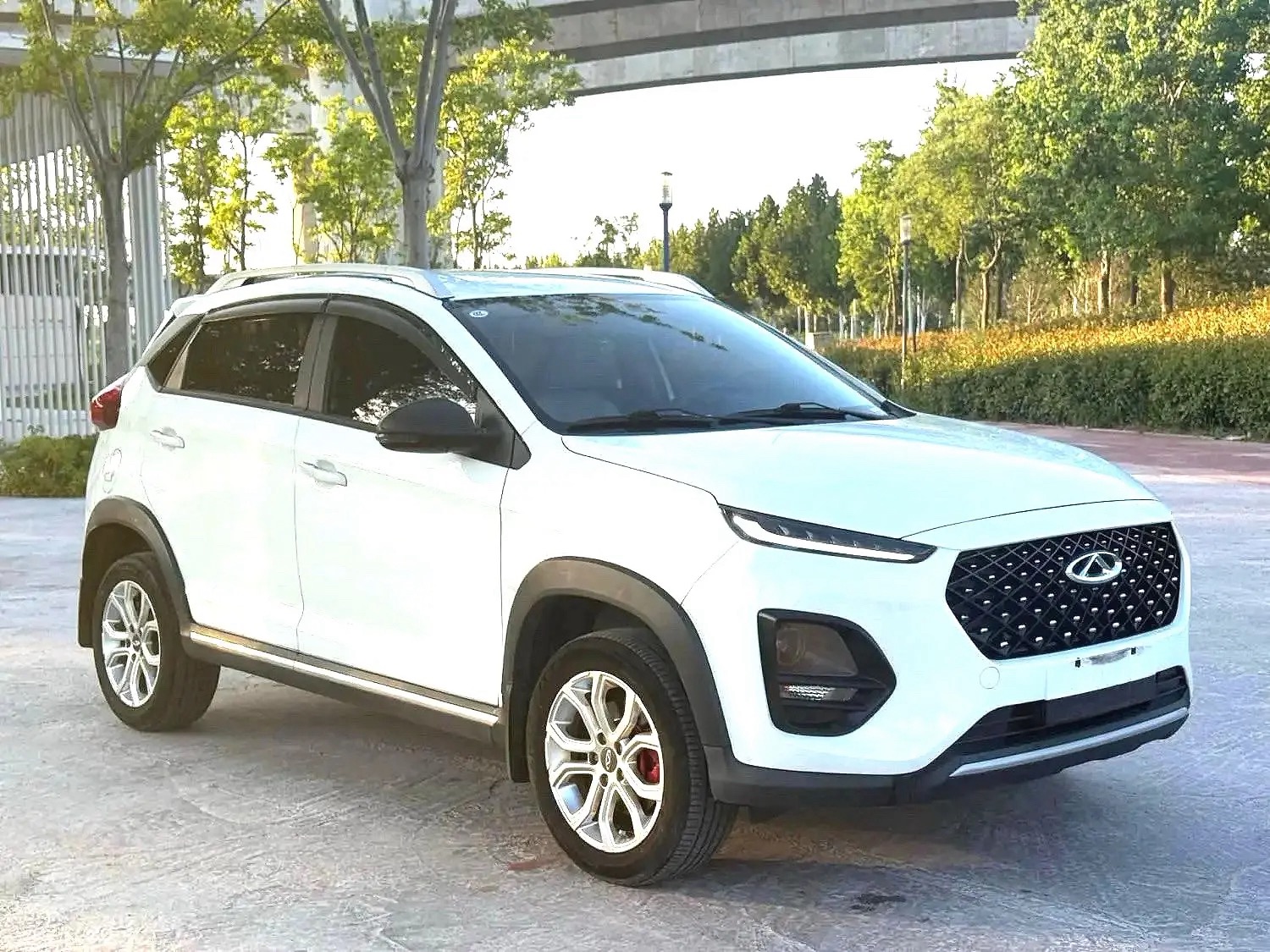 Chery Tiggo 3x 2023 car image #3