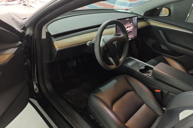 Tesla Model 3 2022 #16 Tesla Model 3 2022 car image #16