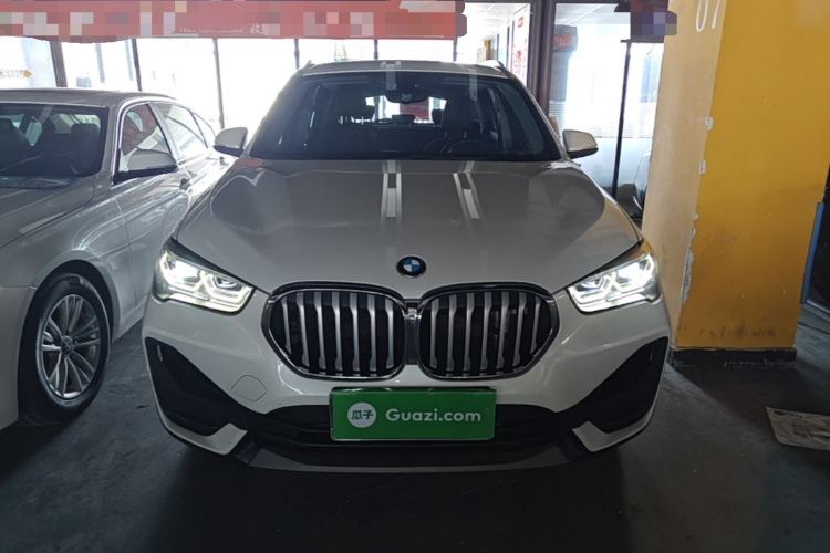 BMW X1 2020 #3 BMW X1 2020 car image #3