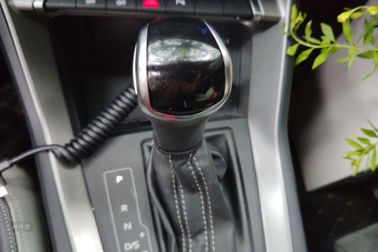 Audi Q3 2020 image de voiture #16