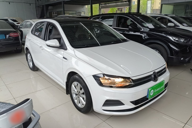 Volkswagen Polo 2021 car image #4