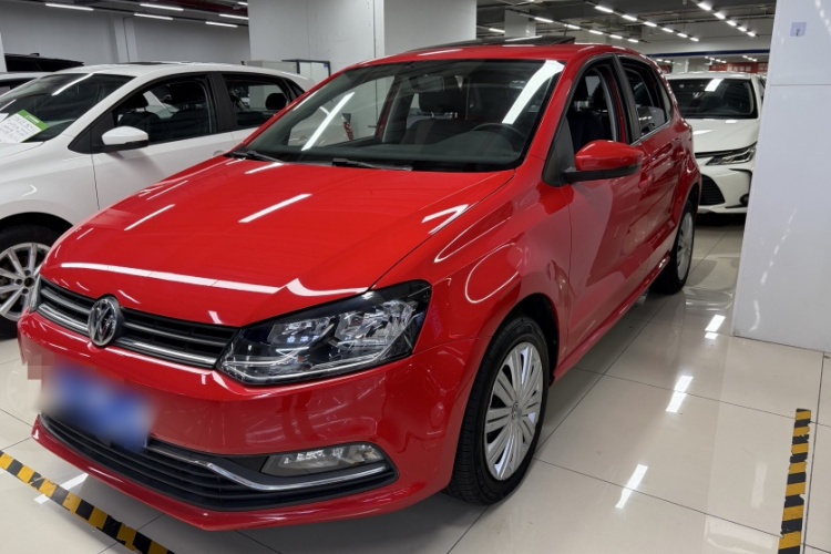 Volkswagen Polo 2017 car image #2