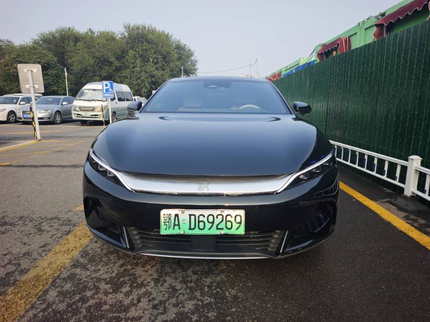 BYD Han 2024 car image #3