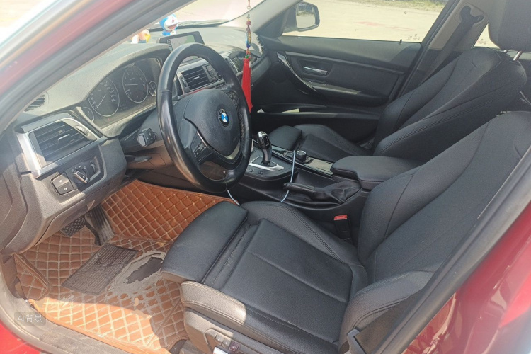 BMW 3 Series 2018 #17 BMW 3 Series 2018 car image #17