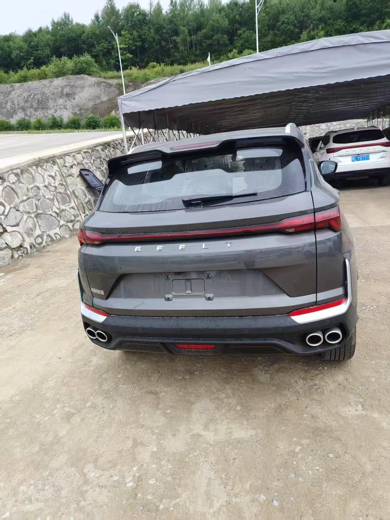 GEELY Coolray 2026 car image #3