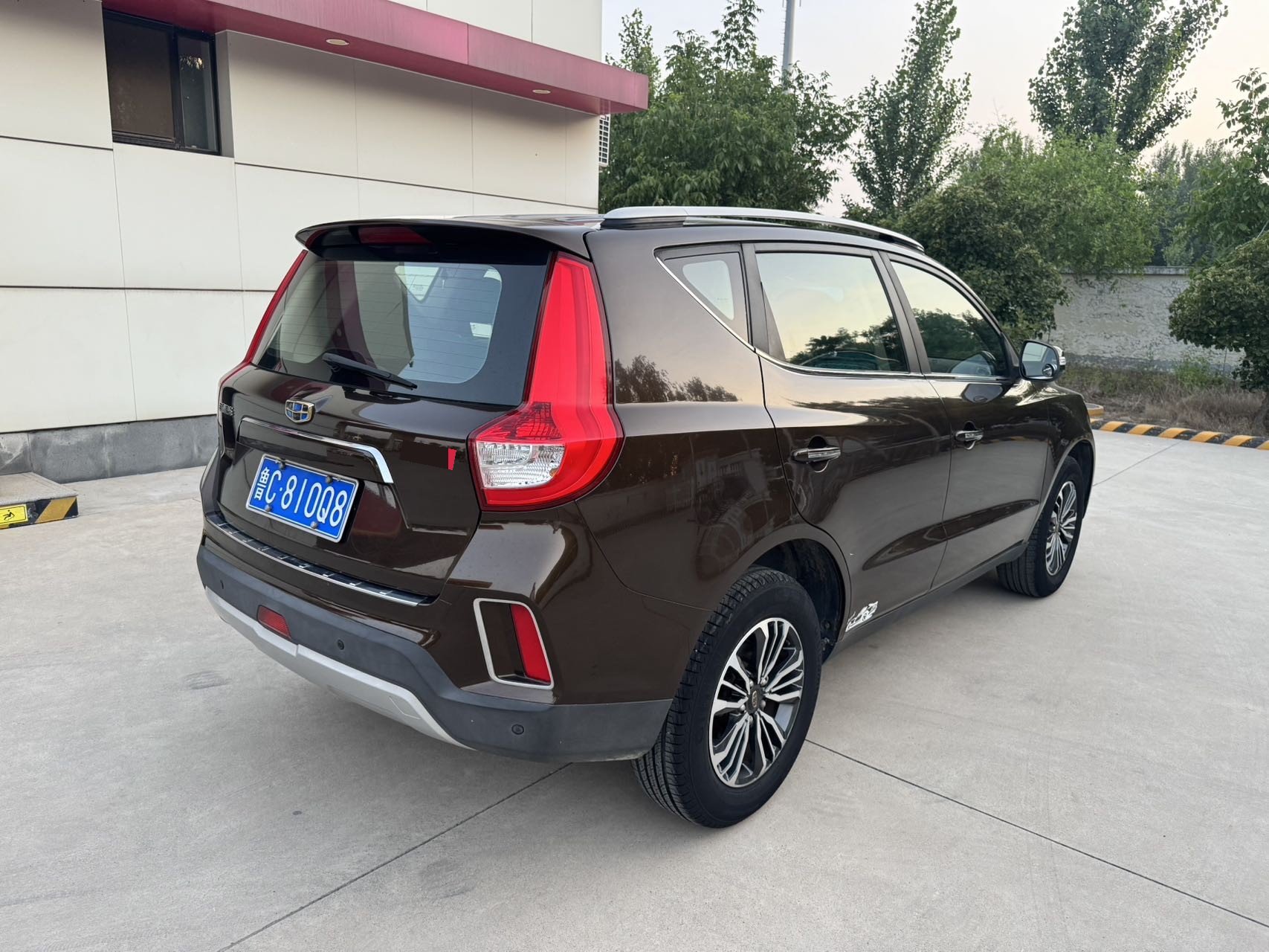 GEELY Vision X6 2016 car image #6