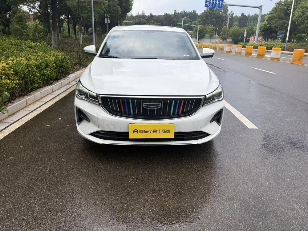 GEELY Emgrand 2023 #2 GEELY Emgrand 2023 car image #2