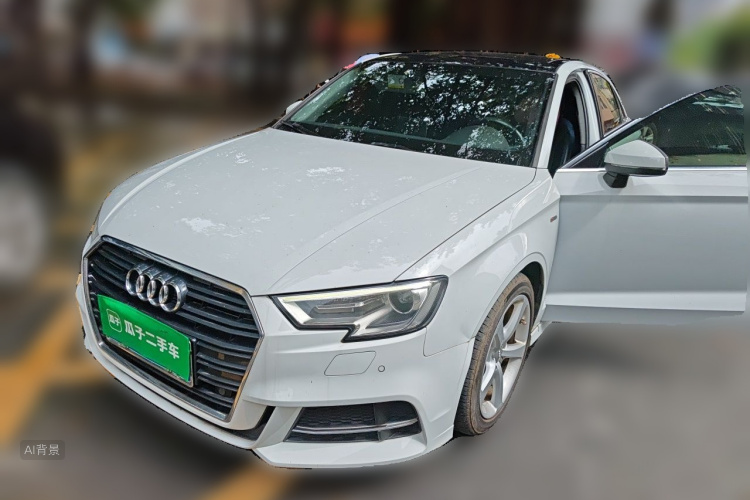 Audi A3 2018 car image #2