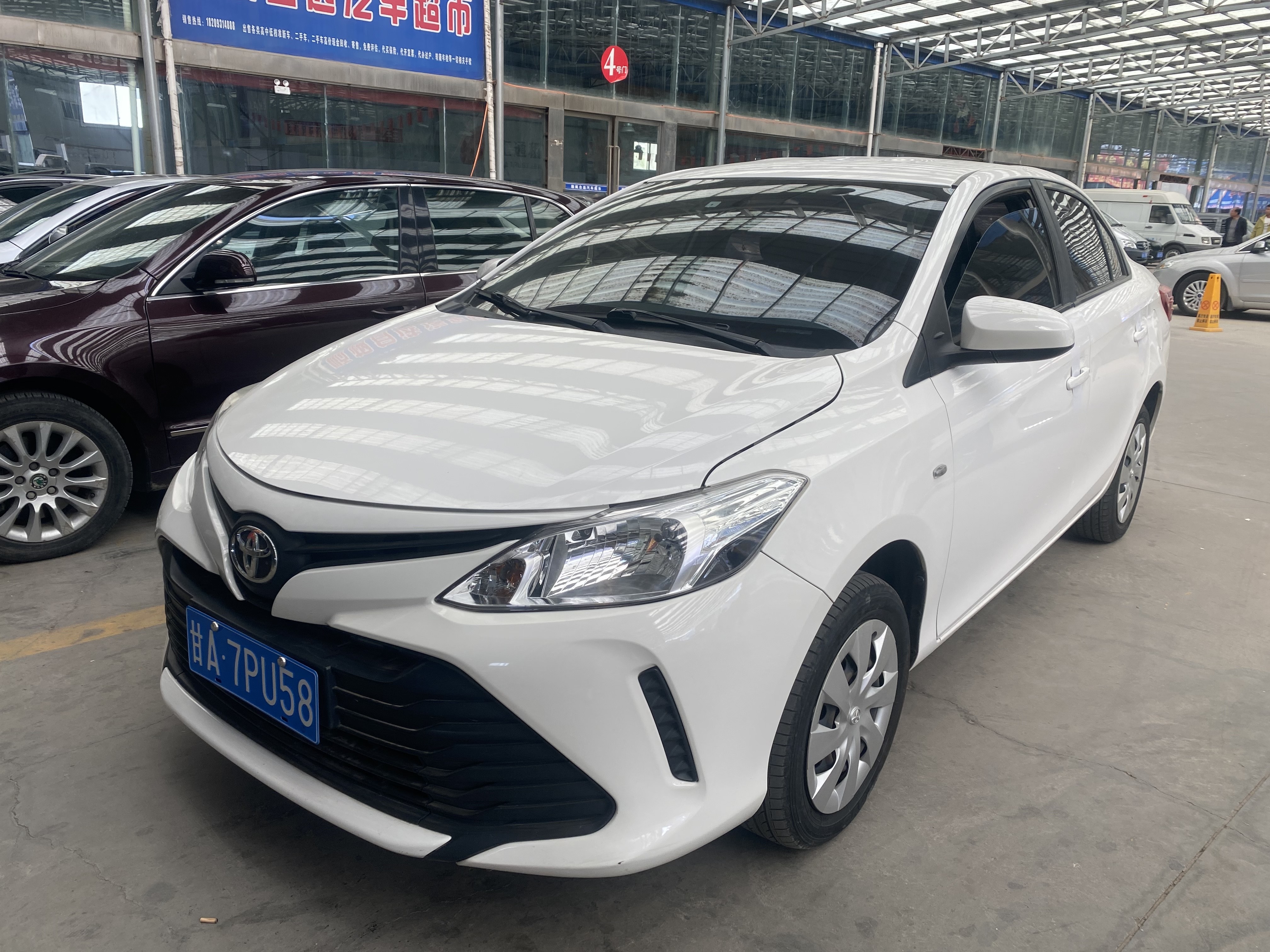 Toyota Vios 2017 immagine di auto 