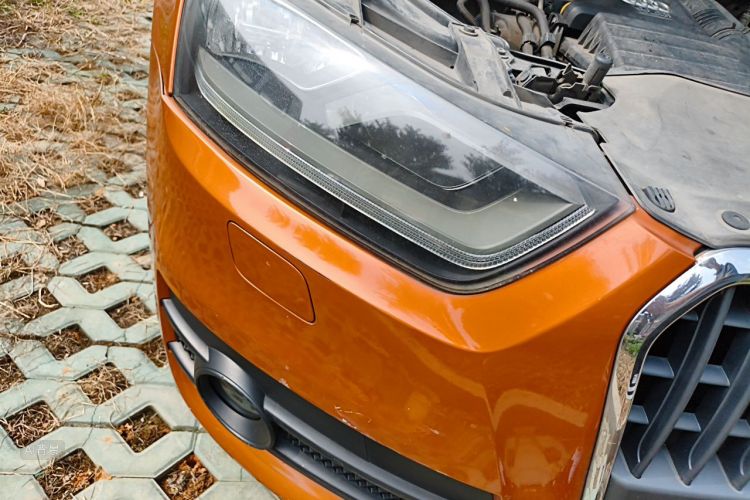 Audi Q3 2016 car image #8