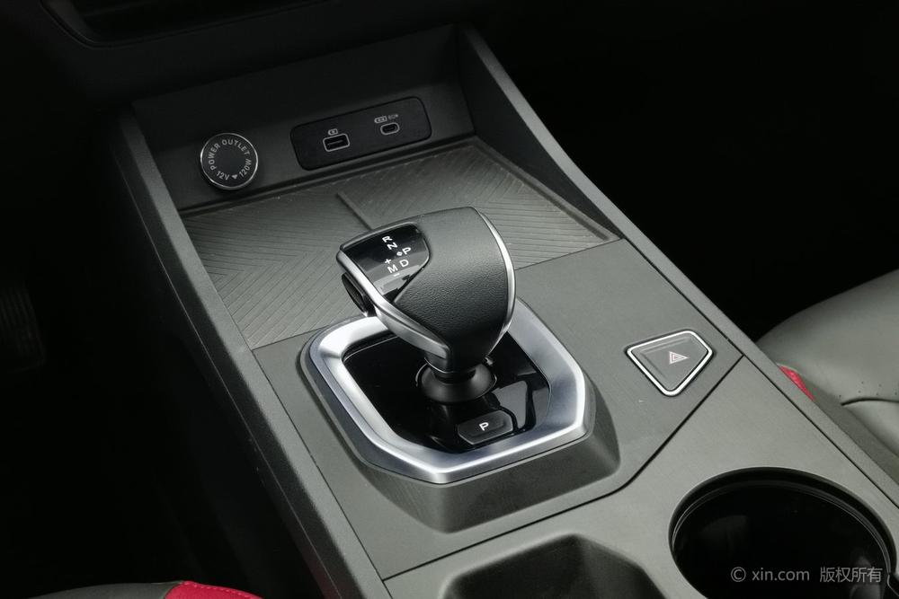 Jetour Dashing 2023 car image #15