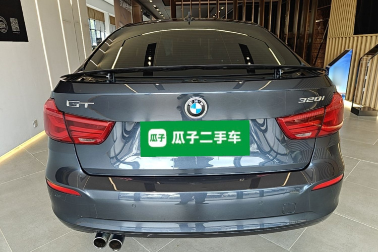 BMW 3 Series GT 2019 #6 BMW 3 Series GT 2019 car image #6