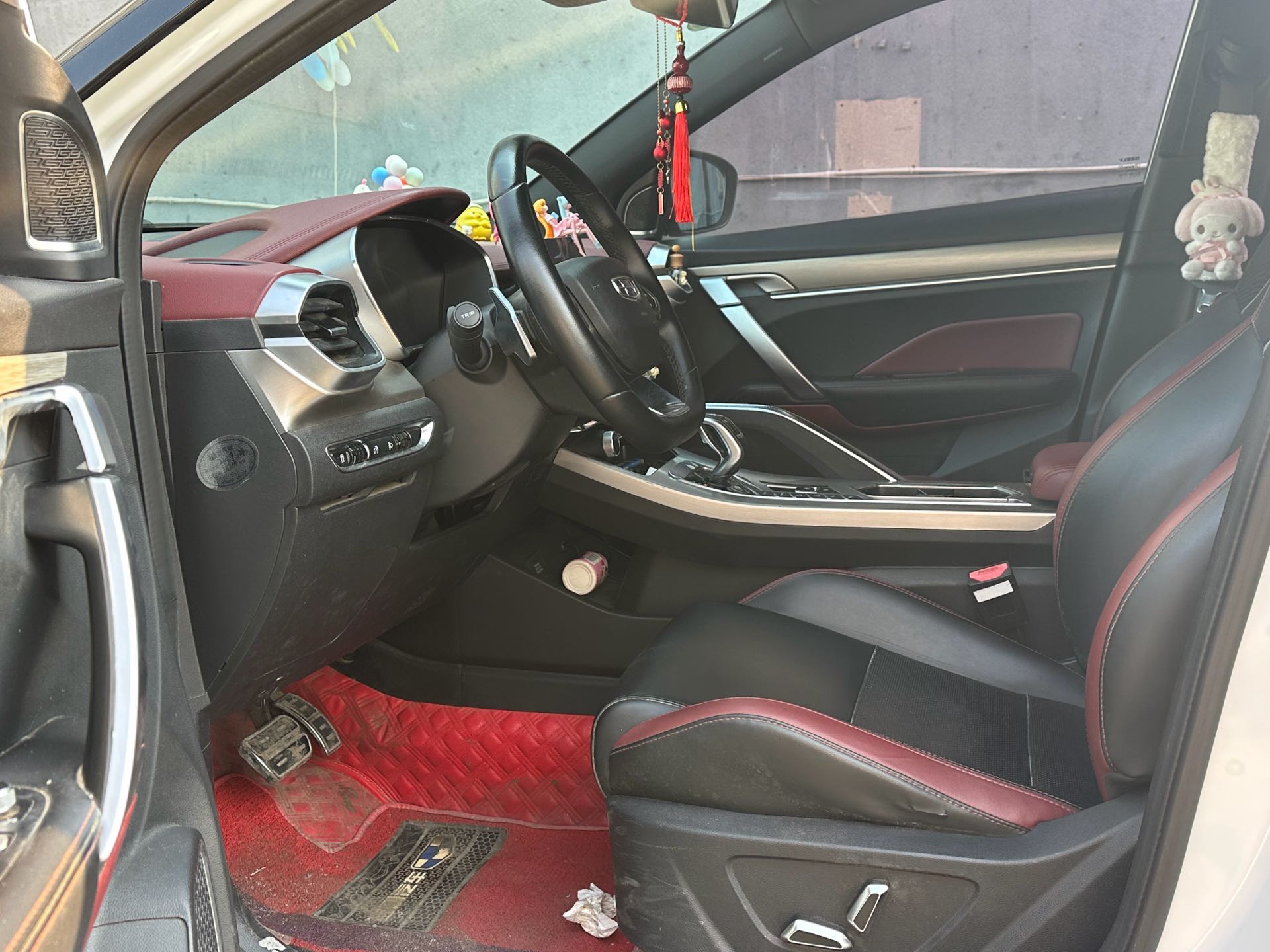 GEELY Coolray 2020 car image #4