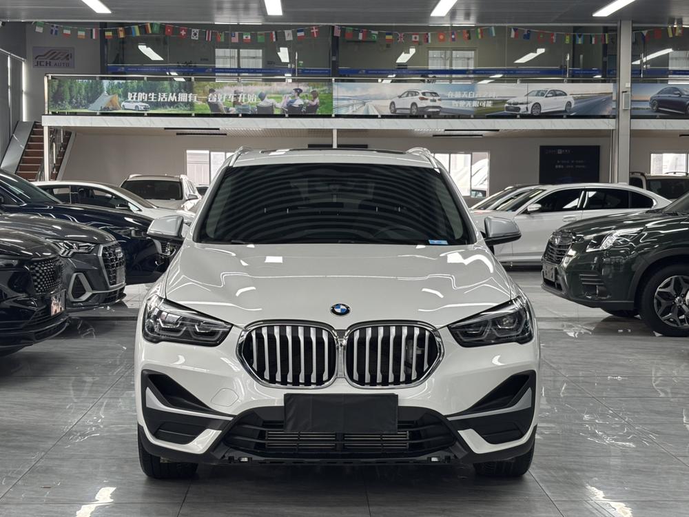 BMW X1 2023 #2 BMW X1 2023 car image #2