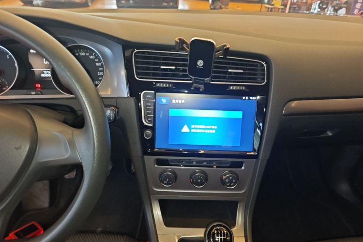 Volkswagen Golf 2017 #17 Volkswagen Golf 2017 car image #17