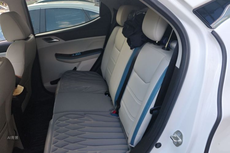 BYD Yuan Pro 2023 car image #19