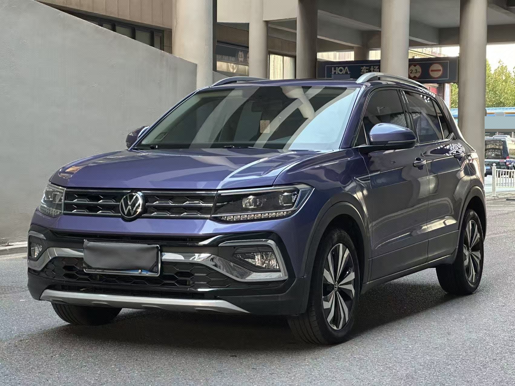 Volkswagen T-Cross 2021 immagine di auto 