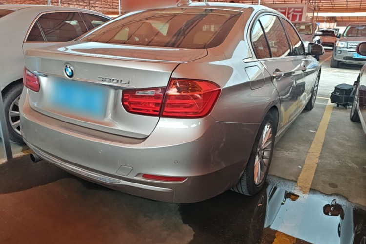 BMW 3 Series 2015 car image #5