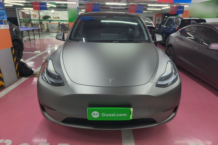 Tesla Model Y 2022 #3 Tesla Model Y 2022 car image #3