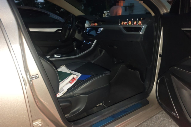 GEELY Emgrand 2018 #25 GEELY Emgrand 2018 car image #25
