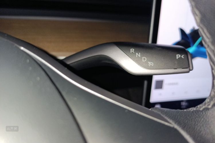 Tesla Model 3 2021 #16 Tesla Model 3 2021 car image #16