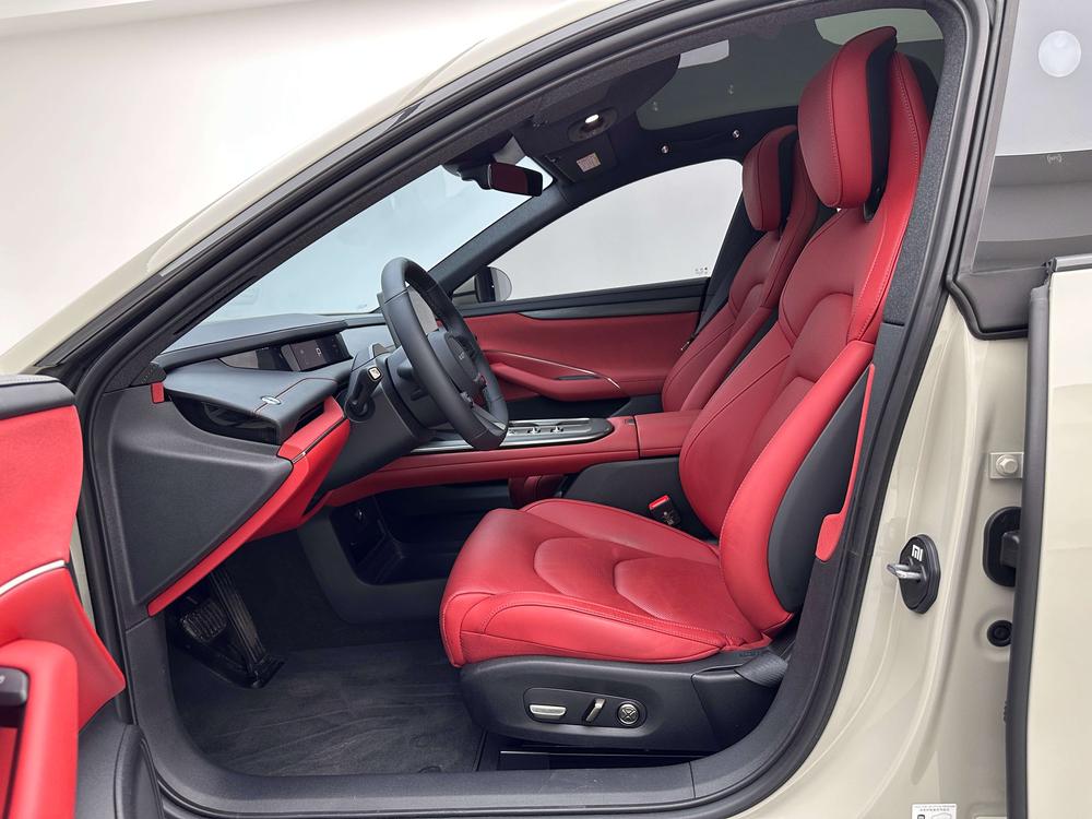 2025 car image #24