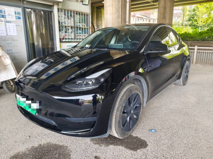 Tesla Model Y 2024 Tesla Model Y 2024 immagine di auto