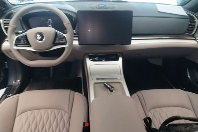 BYD Han 2025 #10 BYD Han 2025 immagine di auto #10