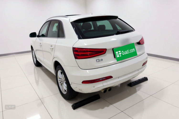 Audi Q3 2015 #5 Audi Q3 2015 car image #5