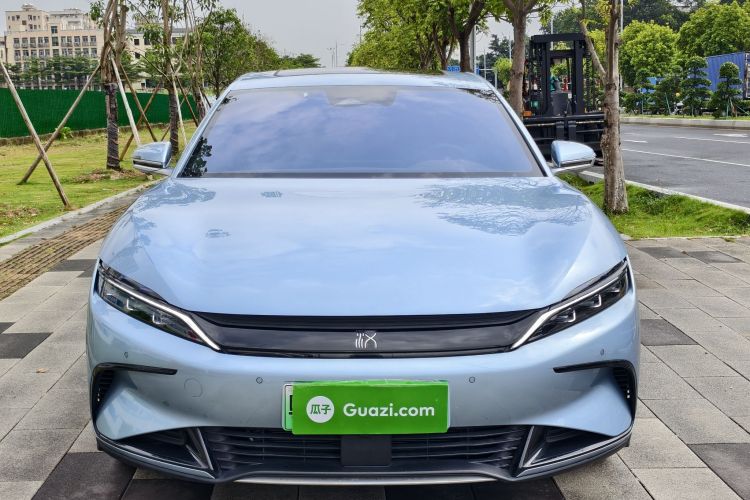 BYD Han 2023 car image #3