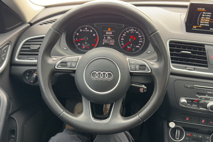 Audi Q3 2018 #26 Audi Q3 2018 car image #26