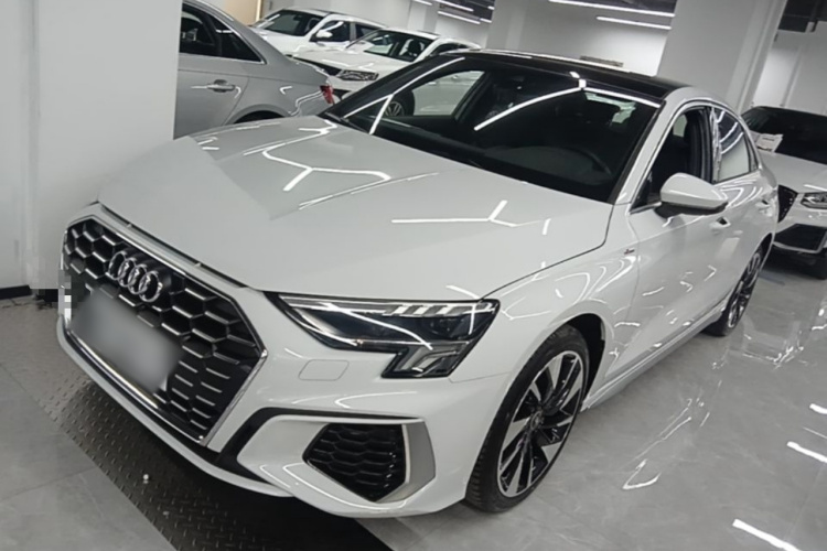 Audi A3 2024 car image #2