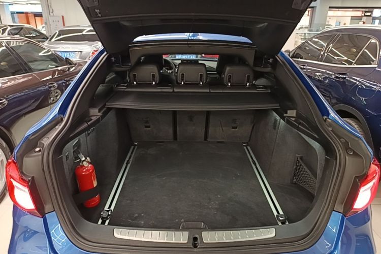 BMW 3 Series GT 2019 #19 BMW 3 Series GT 2019 car image #19