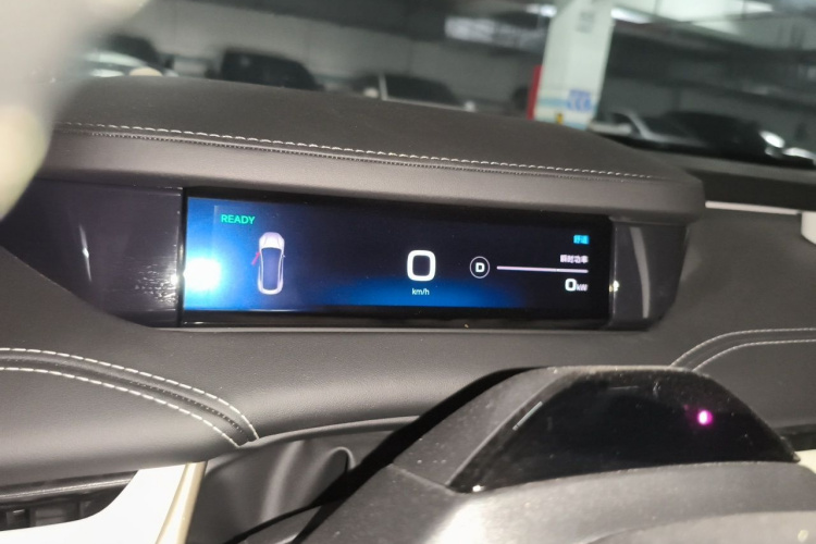 MI SU7 2025 car image #20