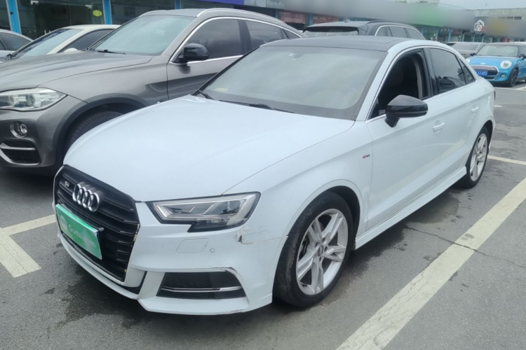 Audi A3 2020 car image #2