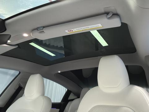 Tesla Model 3 2023 #19 Tesla Model 3 2023 car image #19