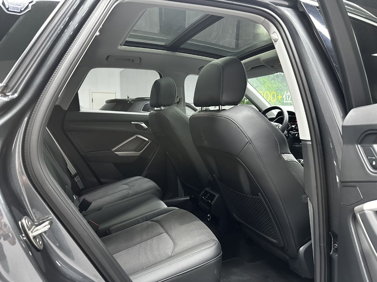 Audi Q3 2022 car image #6