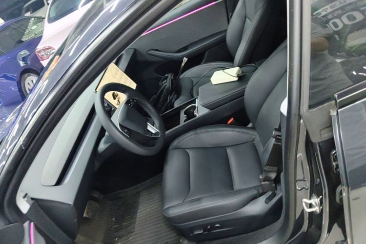 Tesla Model 3 2024 car image #15
