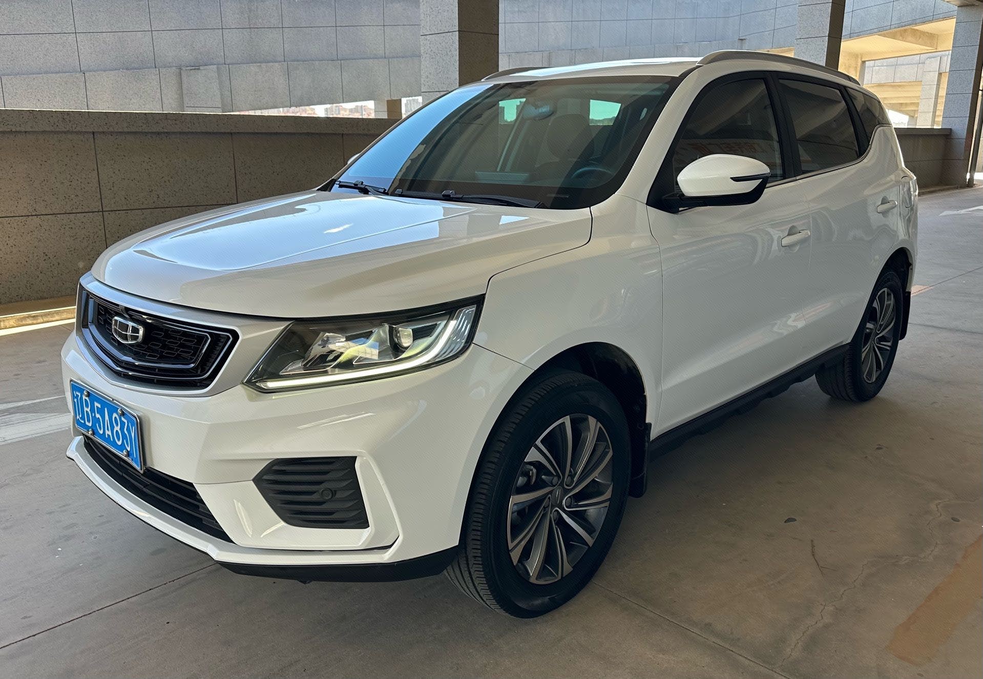 GEELY Vision X6 2021 immagine di auto 