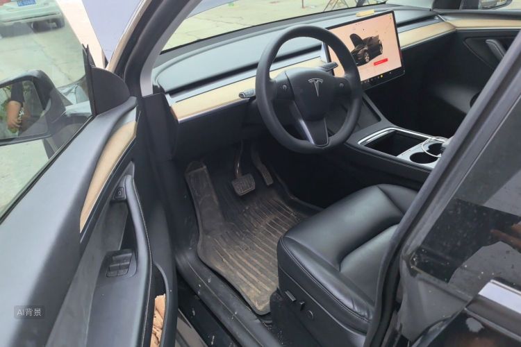 Tesla Model Y 2023 #17 Tesla Model Y 2023 car image #17