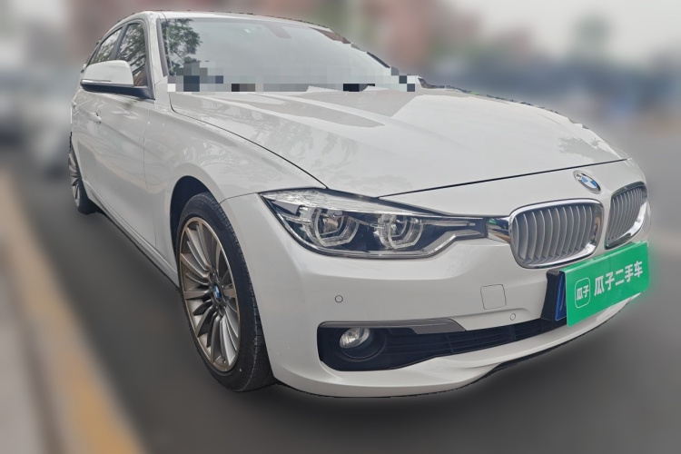 BMW 3 Series 2019 #4 BMW 3 Series 2019 car image #4