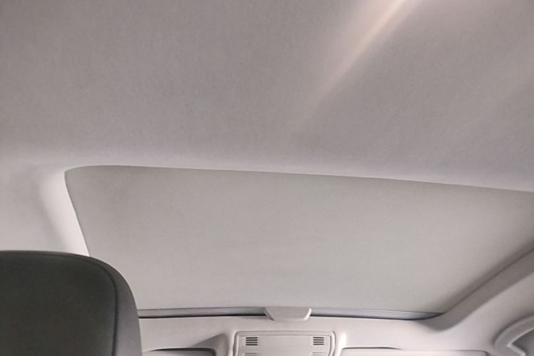 Volkswagen Golf 2018 car image #18