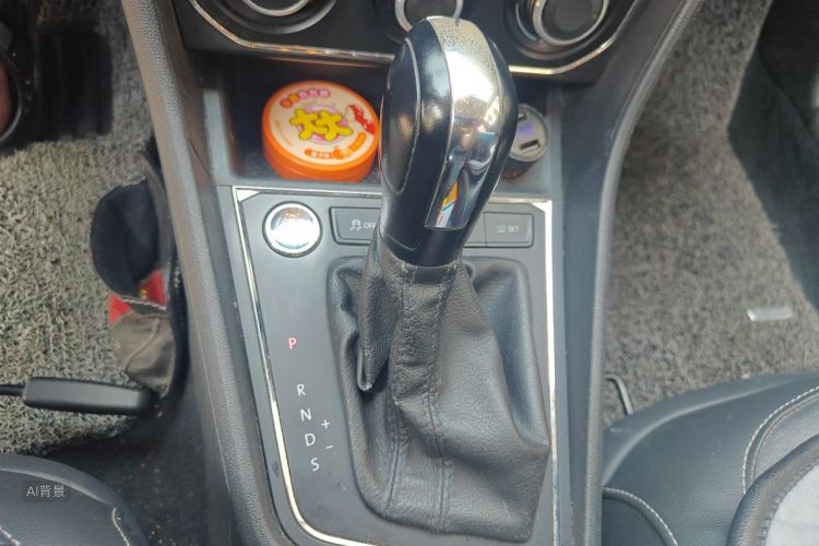 Volkswagen Lavida 2018 car image #16